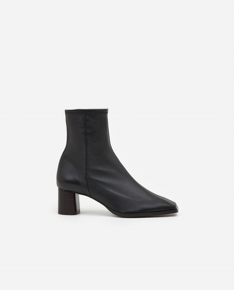 Black Flattered Margret Leather Shoes Boots | BAUSO20148