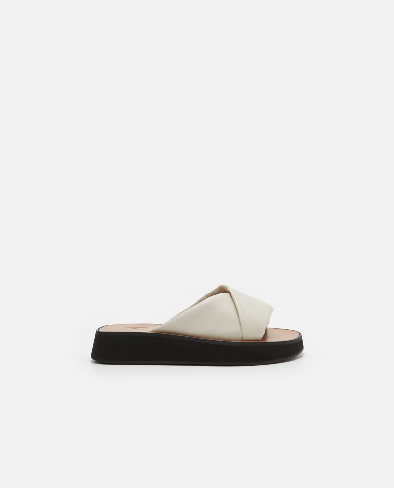 White Flattered Bea Leather Shoes Sandals | AUICD45923